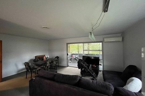 Photo of property in 2/8 Putney Place, Ranui, Auckland, 0612
