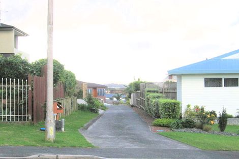 Photo of property in 9 Vista Motu, Red Beach, 0932