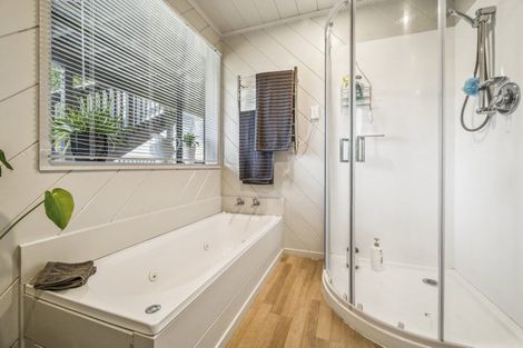 Photo of property in 15 Unsworth Road, Hamurana, Rotorua, 3097