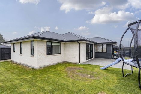 Photo of property in 10 Godley Place, Woodend, 7610