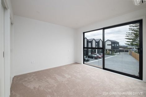 Photo of property in 27a Dawnhaven Drive, Te Atatu Peninsula, Auckland, 0610
