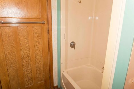 Photo of property in 11 Hunter Street, Dannevirke, 4930