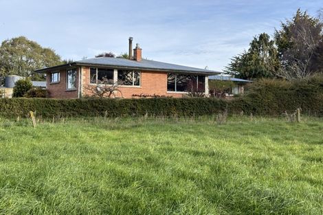 Photo of property in 932 Fortification Road, Cormacks, Oamaru, 9495