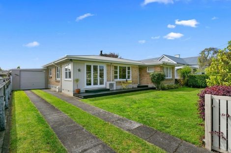 Photo of property in 144 Victoria Street, Cambridge, 3434