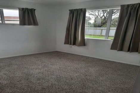 Photo of property in 38 Strathmore Avenue, Levin, 5510