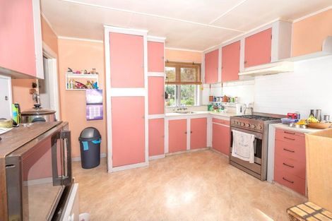 Photo of property in 2 Edward Street, Te Kuiti, 3910