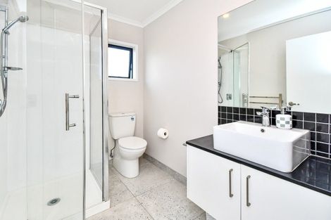 Photo of property in 52 Te Manaki Street, Pukekohe, 2120