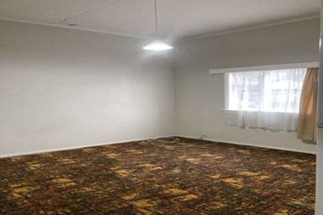 Photo of property in 11 Rua Street, Lyall Bay, Wellington, 6022