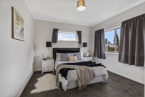Photo of property in 97 Russell Road, Manurewa, Auckland, 2102
