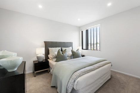 Photo of property in 11 Viridian Avenue, Rosehill, 2113