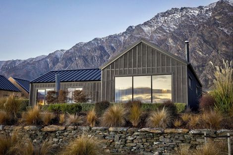 Photo of property in 17 Mcadam Drive, Jacks Point, Queenstown, 9371