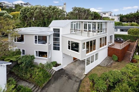 Photo of property in 9 Homebush Road, Khandallah, Wellington, 6035