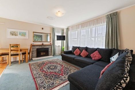 Photo of property in 41 Stottholm Road, Titirangi, Auckland, 0604