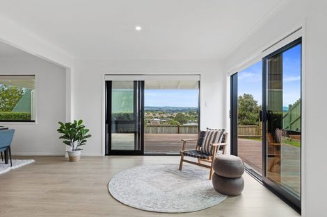 Photo of property in 11 Taylor Street, Ohauiti, Tauranga, 3112