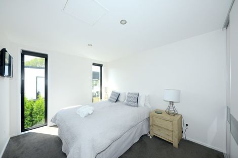 Photo of property in 4/275 Kilmore Street, Christchurch Central, Christchurch, 8011