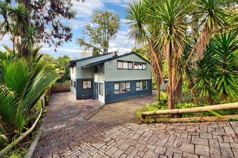 Photo of property in 7 Sylvan Valley Avenue, Titirangi, Auckland, 0604