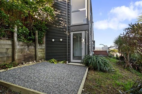 Photo of property in 13 Bella Vista, Melrose, Wellington, 6023