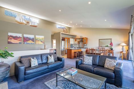 Photo of property in Lake Street Apartments, 10/8 Lake Street, Queenstown, 9300