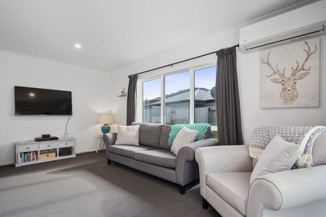 Photo of property in 275 Lakes Boulevard, Pyes Pa, Tauranga, 3112