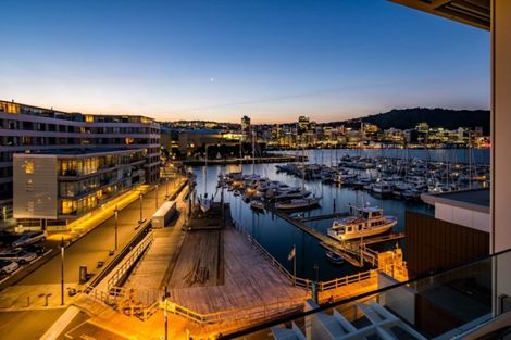 Photo of property in Clyde Quay Wharf, 8u5a Clyde Quay Wharf, Te Aro, Wellington, 6011