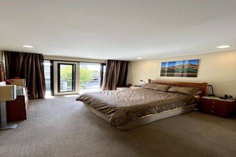 Photo of property in Highwic, 32u2 Hobson Street, Thorndon, Wellington, 6011