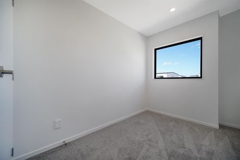 Photo of property in 61 Kairakau Street, Papakura, 2110