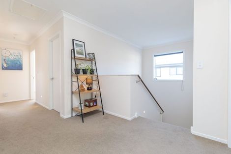 Photo of property in 33 Rochdale Drive, Churton Park, Wellington, 6037