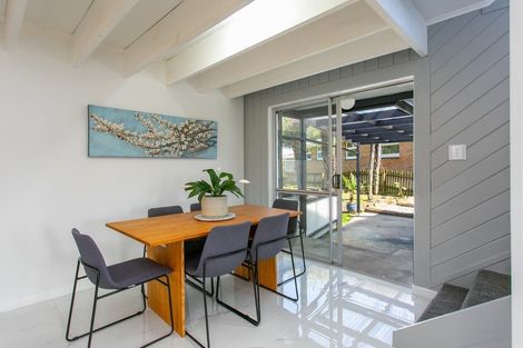 Photo of property in 56 Maclean Street, Cambridge, 3434