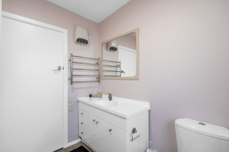 Photo of property in 36 Holloway Street, Waikiwi, Invercargill, 9810