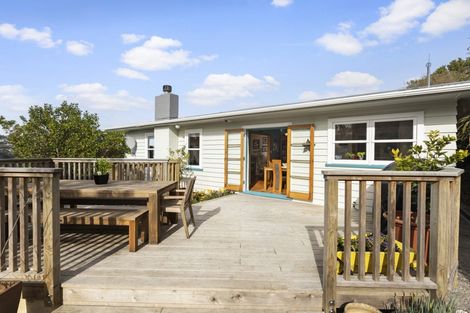 Photo of property in 66 Frankmoore Avenue, Johnsonville, Wellington, 6037