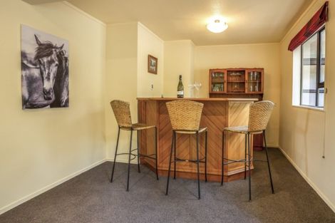 Photo of property in 10 Kowhai Street, Tawa, Wellington, 5028