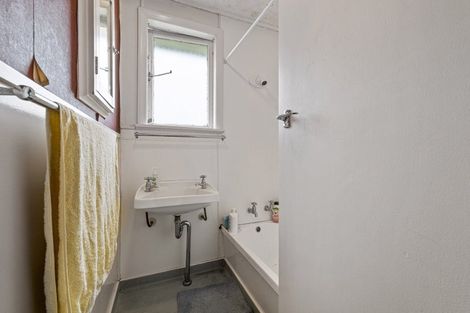 Photo of property in 11 Avon Street, Stratford, 4332