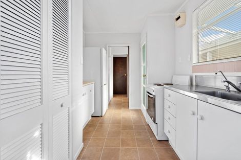 Photo of property in 9b Third Avenue, Avenues, Whangarei, 0110