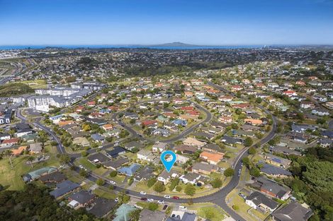 Photo of property in 69 Bluebird Crescent, Unsworth Heights, Auckland, 0632