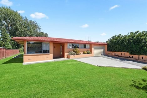 Photo of property in 16 Beverley Crescent, Hillcrest, Hamilton, 3216