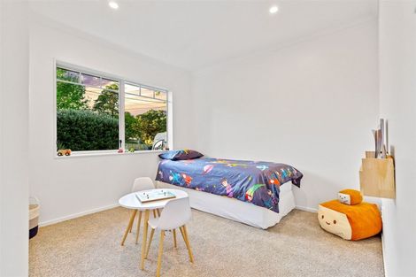 Photo of property in 34 Taioma Crescent, Te Atatu Peninsula, Auckland, 0610