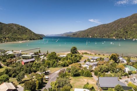 Photo of property in 1 Okiwa Place, Anakiwa, Picton, 7281