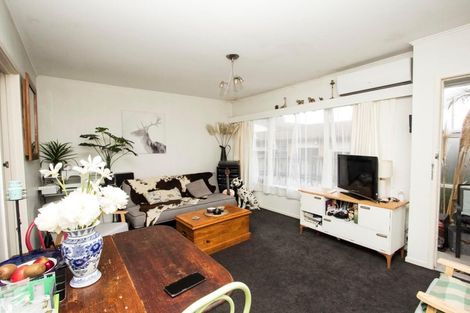Photo of property in 3/43 Shakespeare Road, Milford, Auckland, 0620