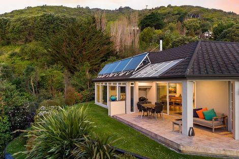 Photo of property in 35 Kotare Street, Hilltop, Taupo, 3330
