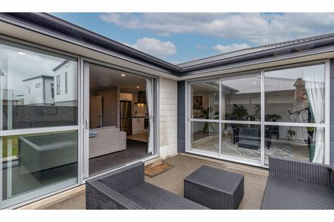 Photo of property in 16 George Square West, Wigram, Christchurch, 8025