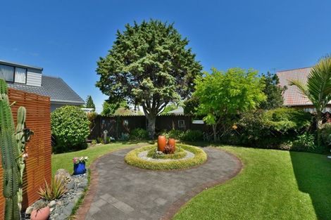 Photo of property in 59 Maygrove Drive, Orewa, 0931