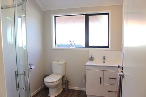 Photo of property in 8a Montague Grove, Stratford, 4332