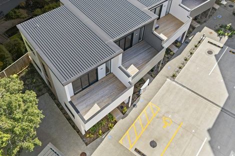 Photo of property in 13/4 Tawhai Street, Stokes Valley, Lower Hutt, 5019