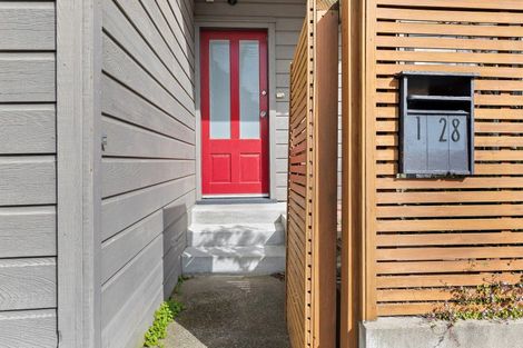 Photo of property in 28f1 Lawrence Street, Newtown, Wellington, 6021