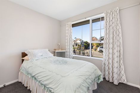 Photo of property in 5a Westgrove Avenue, Avonhead, Christchurch, 8042