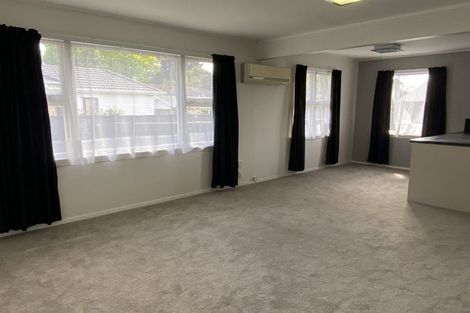 Photo of property in 6 Oakhurst Place, Russley, Christchurch, 8042