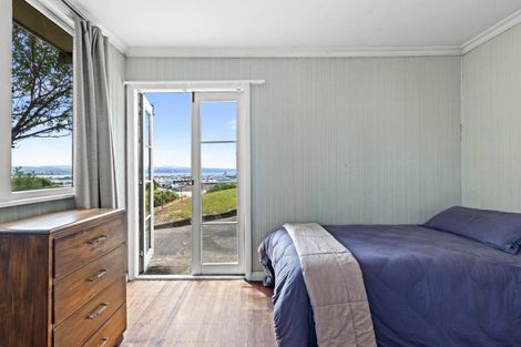 Photo of property in 8 Goldsmith Road, Hospital Hill, Napier, 4110