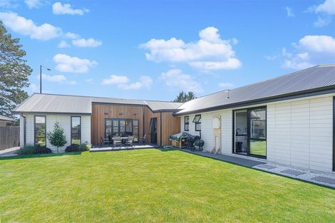 Photo of property in 2 Reuben Avenue, Rolleston, 7615