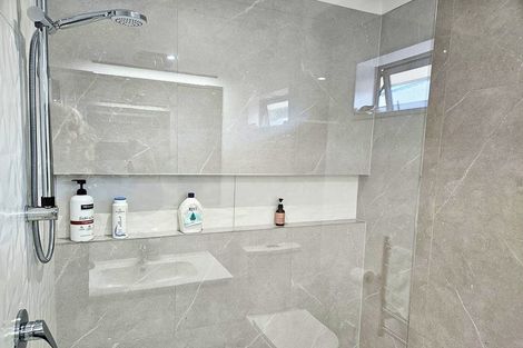Photo of property in 2/335 Main South Road, Hornby, Christchurch, 8042