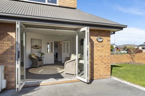 Photo of property in 2 Wedmore Close, Burwood, Christchurch, 8083